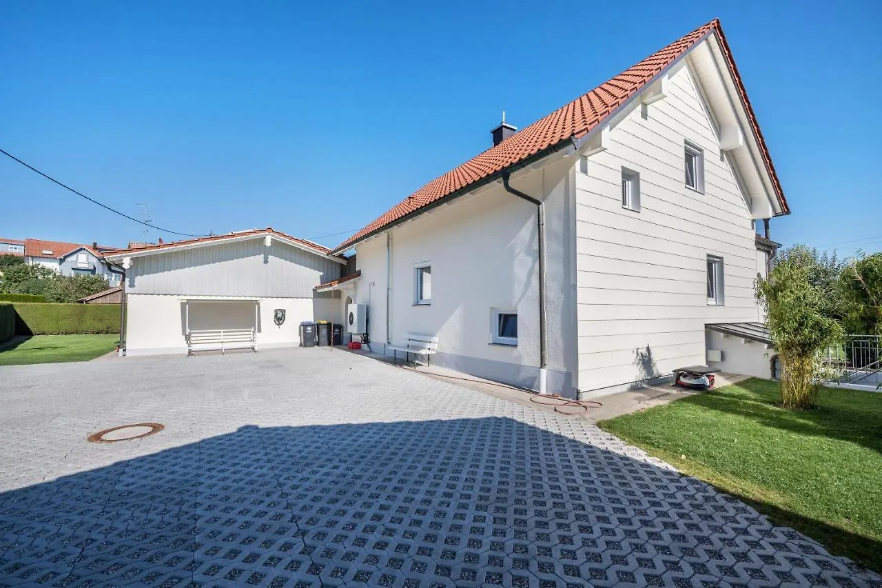 Bezauberndes Gaestehaus Zaisertshofen Holiday home